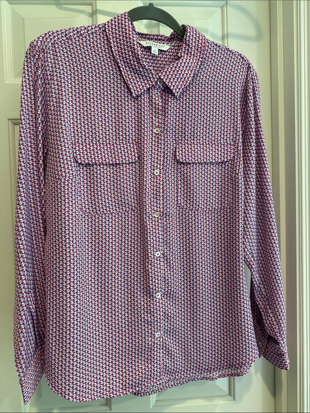 Liverpool blouse, size medium. 100% polyester. Like new.